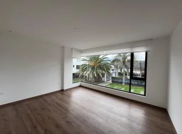 Casa de Venta en Tumbaco a Estrenar de 3 Dorm. — imagen 3