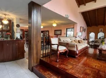 Venta de Propiedad Independiente con Dos Casas – San Rafael, Sector El Triángulo — imagen 2