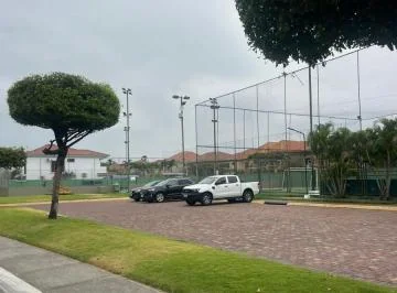 Samborondón Km 7 Terrasol Casa Al Lago a Estrenar en 5 a 10 Meses. Guayas — imagen 4