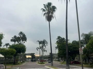 Samborondón Km 7 Terrasol Casa Al Lago a Estrenar en 5 a 10 Meses. Guayas — imagen 2