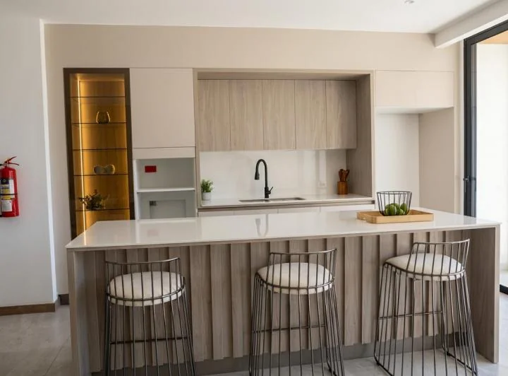 ¡Exclusividad y Estilo Riviera Maya! Espectacular Departamento con Amplia Terraza en Cumbayá — imagen 1
