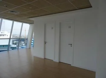 Oficina Corporativa Sector Norte en Venta 112 m². Exclusiva Para Inversionista, Guayas — imagen 4