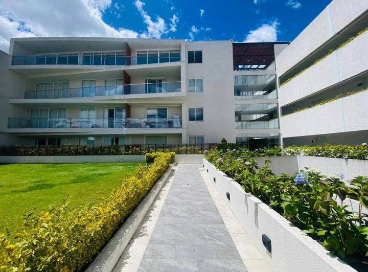 Departamento de Venta en Tumbaco Sector Hilacryl — imagen 1