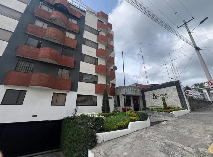 Departamento 3 Dorm. en Batán Bajo | Ubicación Estratégica — imagen 1