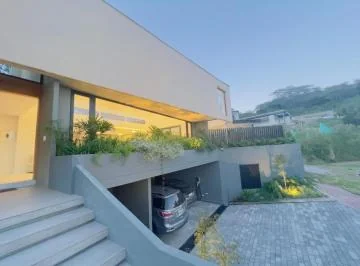 Vendo o Rento Casa en Una Planta a Estrenar 4 D, Más Suit Independiente a Estrenar, Piscina — imagen 5