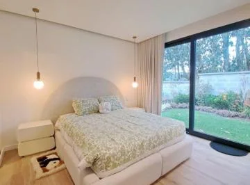 Vendo o Rento Casa en Una Planta a Estrenar 4 D, Más Suit Independiente a Estrenar, Piscina — imagen 3