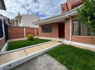 Casa en Venta en Urbanización Cica en Ochoa Leon, Azuay — imagen 5