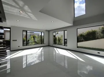 Venta Casa Independiente Dentro de Urbanización - Puembo — imagen 3