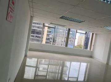 Venta Oficina 50 m², Av Amazonas, Sector La Mariscal — imagen 4