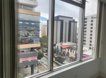Venta Oficina 50 m², Av Amazonas, Sector La Mariscal — imagen 3