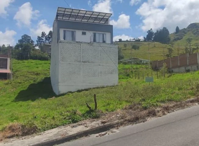 Terreno en venta en Loja — imagen 2