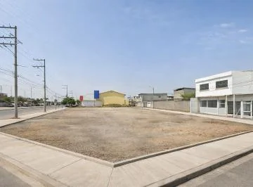 En Alquiler Terreno 1.200 m² - Esquinero - Mucho Lote - Av Principal - Norte Guayaquil, Guayas — imagen 4
