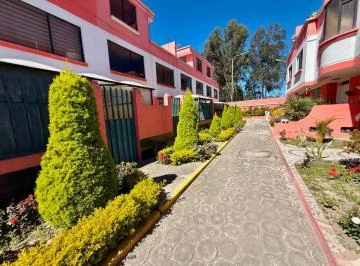 Casa en Venta 4 Hab en Calderón, Entrada Independiente, a 1 Cuadra del Coral — imagen 4