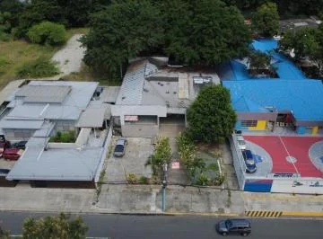 Alquilo/ Vendo Local Comercial en Urdesa, Guayas — imagen 2