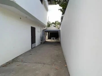 Casa de Venta en Manta Zona Norte Los Almendros, Manabí — imagen 4