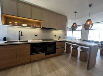 Mv - Sector Cumbayá en Venta Casa 3d 140,99 m² Más Jardín a Estrenar en Conjunto — imagen 4