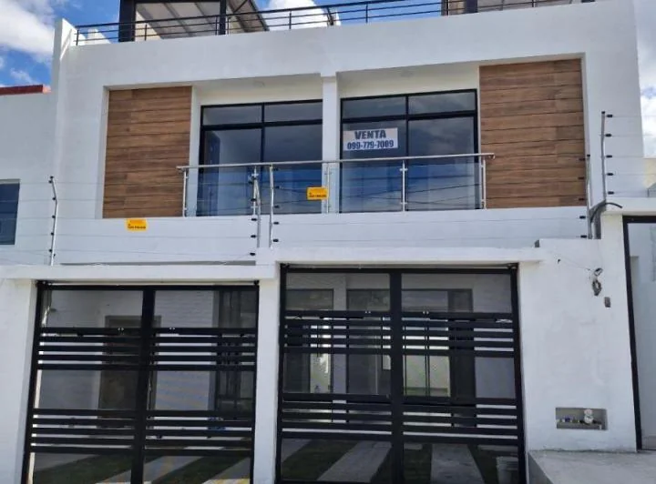 Casa con 3 Recámaras y 150 m² en Venta en Llano Grande — imagen 1