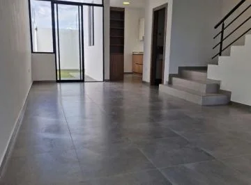 Casa con 3 Recámaras y 150 m² en Venta en Llano Grande — imagen 3