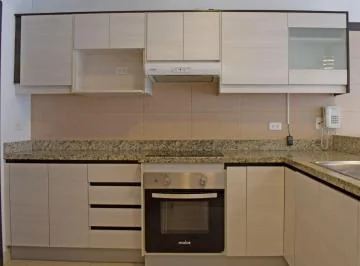 Vendo Departamento Moderno en Sector Tamayo y Cordero — imagen 2