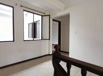 Casa en Venta. Rentera, Centro Histórico, Azuay — imagen 2