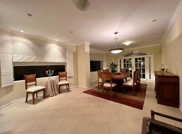 En Venta Casa de Lujo Dentro de Urbanización Cumbres del Valle — imagen 3