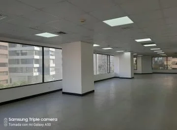 Kanda Inmobiliaria Vende Oficina de Lujo 400 m² Republica de El Salvador — imagen 4