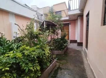 Oportunidad Única: Casa Rentera Productiva en La Magdalena — imagen 4