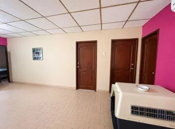 Casa de Venta E Guayacanes, 1ra Etapa, 1 Planta, 4 Dorm., 1 Parqueo. Guayas — imagen 4