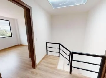 Casa en Venta en Ochoa León: Diseño Moderno Rodeado de Naturaleza, Azuay — imagen 2