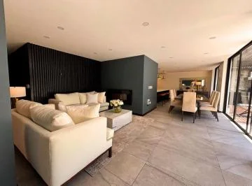 Hermosa Casa de 4 Dorm. de Venta Frente Al Rancho San Francisco! — imagen 5