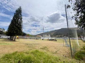Renta Terreno Plano Ideal Para Proyecto Deportivo o Comercial Alangasí — imagen 2