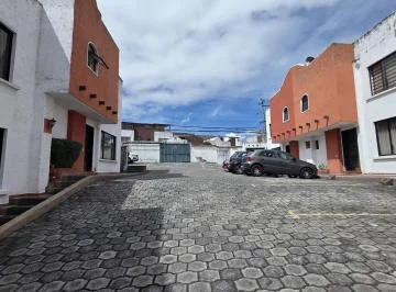 Casa en Venta con 4 Dorm., Terraza y Parqueadero Para 3 Vehículos – Sector Embajada Americana — imagen 5