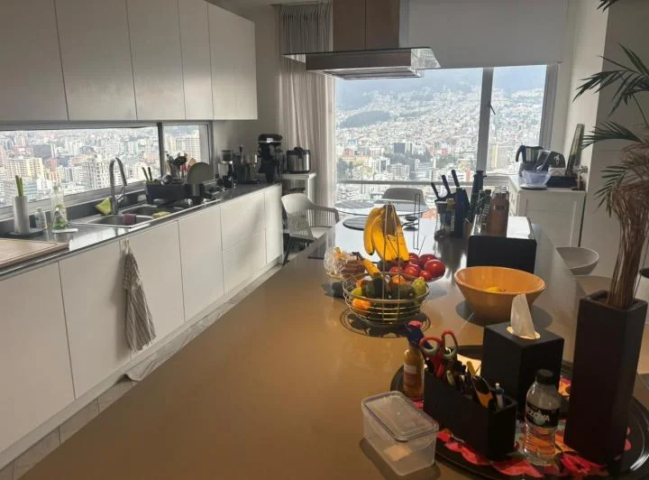 Vendo Departamento en Quito Sector Gonzalez Suarez — imagen 1