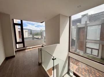 Vendo Casa Espectacular, Santa Inés Cumbayá — imagen 3