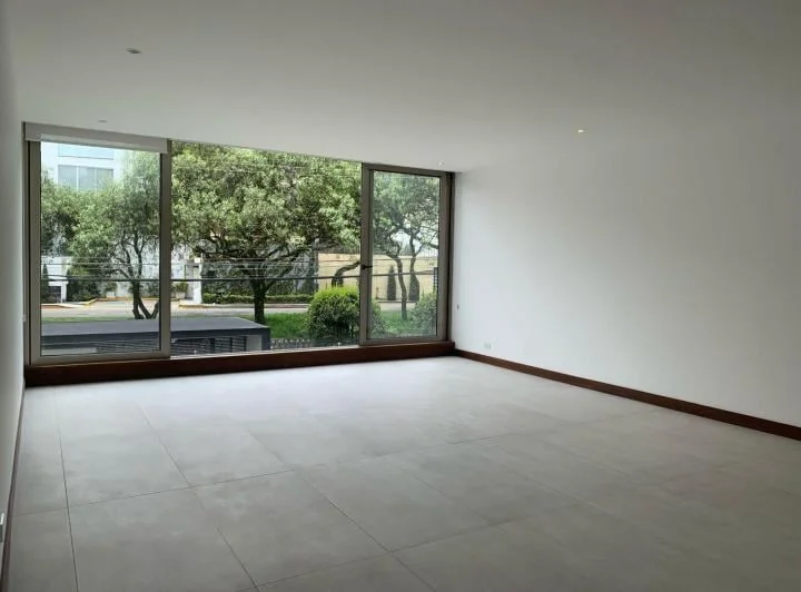 Departamento de Venta Cumbaya Sector Santa Lucia Alta — imagen 1