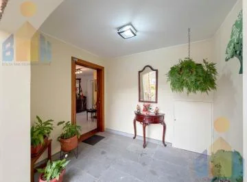 Casa en Venta - San Juan de Cumbaya (Cumbaya) — imagen 4