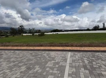 Puembo Espectacular Terreno Urbanización Privada — imagen 3