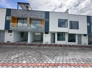 Casa de Venta en Quito, Sector de Llano Grande — imagen 4