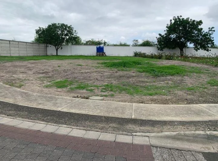 Terreno de Venta en Montecristi Golf Club, Manabí — imagen 1