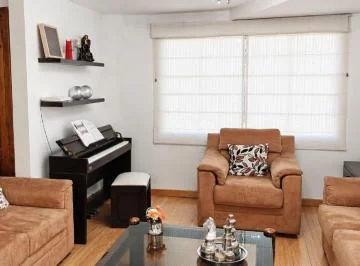 Sector Santa Lucia Casa en Venta — imagen 2