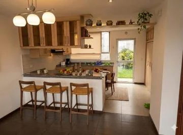 Vendo Casa de Amplia en Nayón — imagen 3