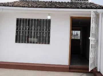 Propiedad Propiedad de Oportunidad con Casa Principal y Dos Suites en Machachi — imagen 2