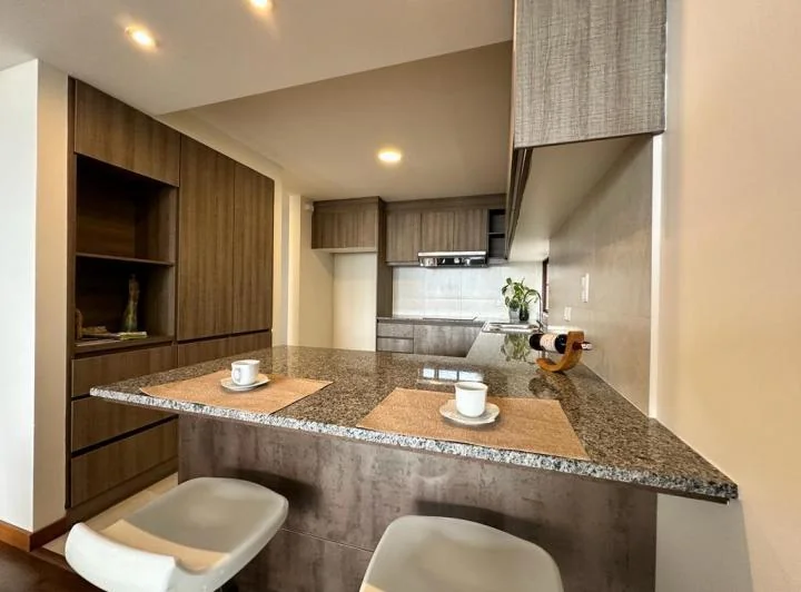 Departamento de 3 Habitaciones con 155 m² de Venta en Nayón — imagen 1