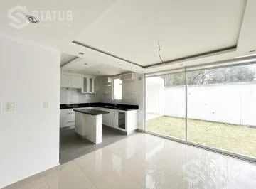 Venta de Casa – Sector Dean Bajo Cerca del Colegio Guthemberg — imagen 4