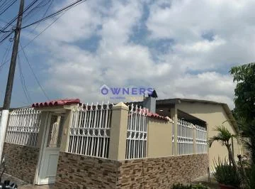 Se Vende Casa Esquinera en Conjunto Bosques de La Alborada (Jlr), Guayas — imagen 5