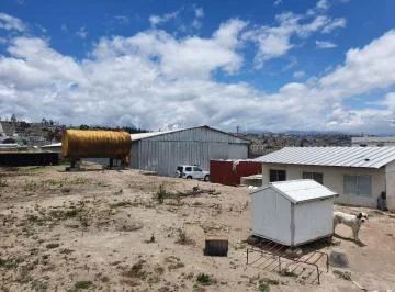 Venta 4 Hectáreas en Calderón - Listo Para Proyecto — imagen 2