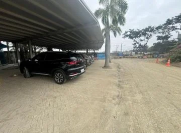 Alquilo Propiedad Frente Via Daule Km 16.5 a Lado Intaco con Área Oficinas Amplio Terreno Maniobra, Guayas — imagen 4