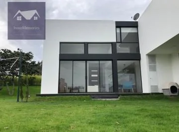 Oportunidad! Venta Espectacular Casa 3 Dorm. Amplio Jardín, Urbanización Nayón — imagen 5