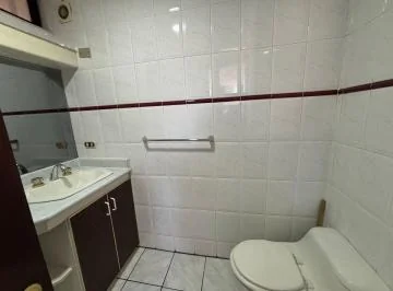 Venta Departamento 2d en Monteserrin — imagen 2