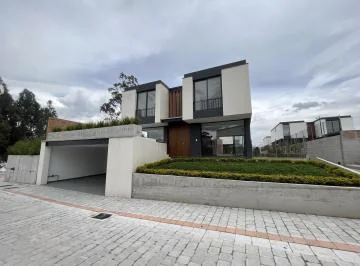 Casa en Venta en La Morita – Tumbaco — imagen 5